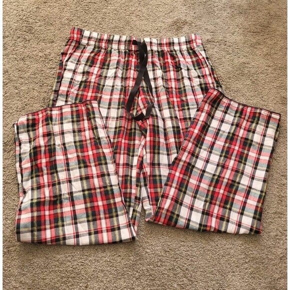 Victoria Secret Pajama Set Red Plaid Long Sleeve Metallic Threads Size M - Picture 5 of 7